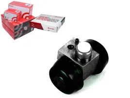 cylinderek-hamulcowy-brembo