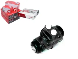 cylinderek-hamulcowy-brembo