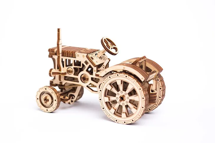 drewniane-puzzle-3d-traktor-liczba-elementow-1
