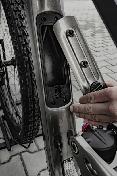 rower-mtb-giant-trance-advanced-pro-2-2022-29-rodzaj-przerzutki-zewnetrzna