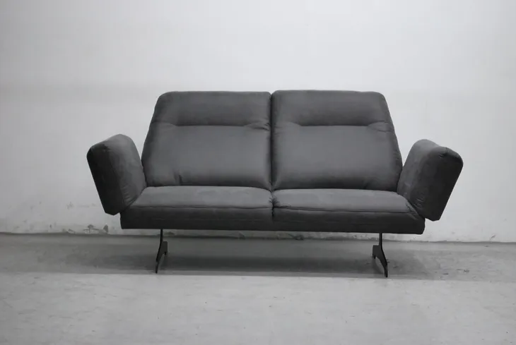 rhd-nowa-sofa-2-os-design-kanapa-informacje-dodatkowe-podlokietniki