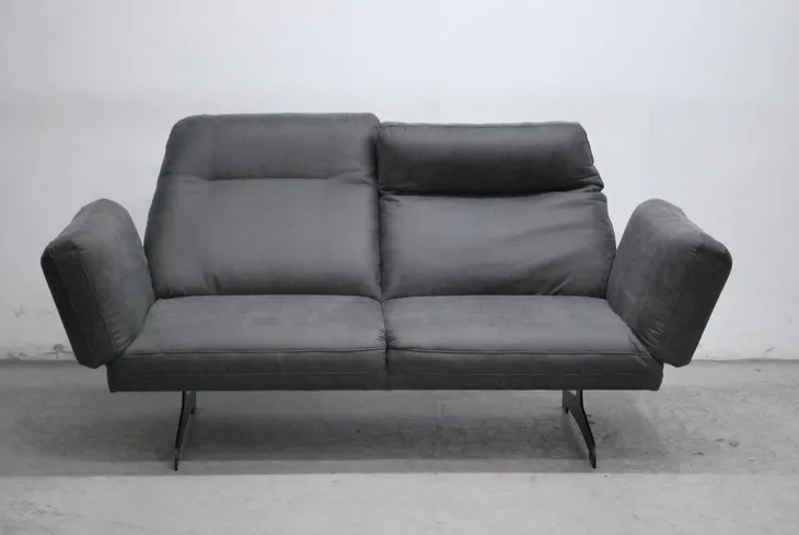 rhd-nowa-sofa-2-os-design-kanapa-stan-nowy-powierzchnia-spania-dlugosc-cm-nie-dotyczy