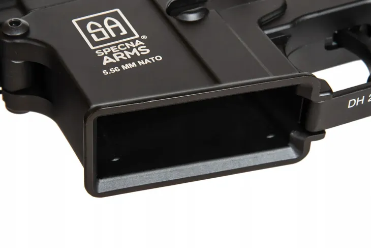 karabin-sa-a06-specna-arms-predkosc-wylotowa-370-fps-stan-nowy