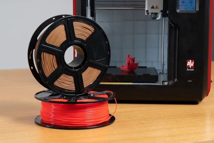 avtek-drukarka-3d-creocube-3d