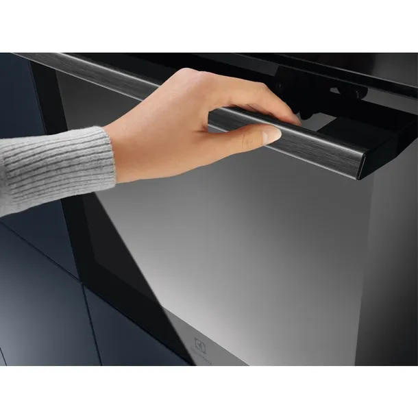 piekarnik-electrolux-eoc8p39z