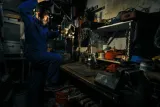 latarka-ledlenser-h7r-work