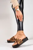 klapki-damskie-na-platformie-leopard-kod-producenta-rs-22leo