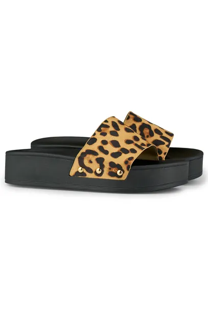 klapki-damskie-na-platformie-leopard-waga-z-opakowaniem-960-kg
