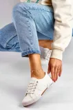 biale-niskie-trampki-kod-producenta-wy-21395w