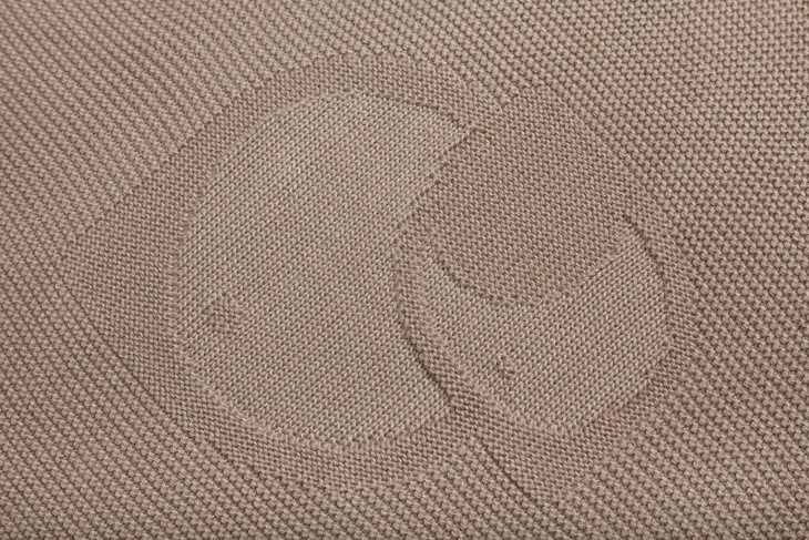 kocyk-bambusowy-yoonco-beige-kolor-dominujacy-odcienie-brazu-i-bezu