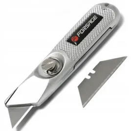 noz-do-tapet-wymienne-ostrze-metalowy