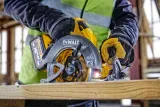 dewalt-flexvolt-pilarka-tarczowa-54v-flexvolt-bez-waga-z-opakowaniem-7-4-kg