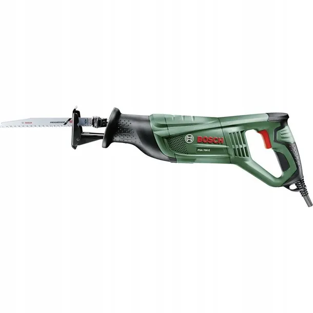 bosch-pila-szablasta-710w-psa700e-seria-psa