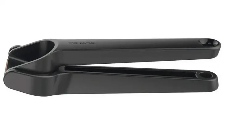 fiskars-praska-do-czosnku-functional-form-rodzaj-praska