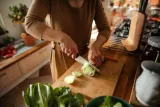 fiskars-noz-typ-santoku-functional-form-material-uchwytu-guma