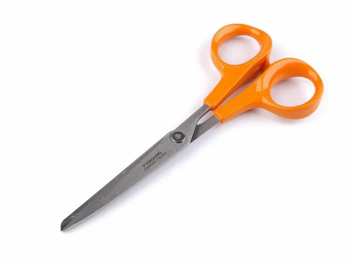 fiskars-nozyczki-do-papieru-17cm-linia-inna-przeznaczenie-uniwersalne