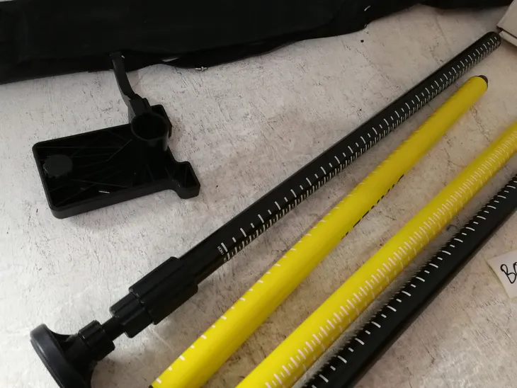 stanley-tyczka-do-laserow-325m-waga-z-opakowaniem-1-kg-marka-stanley