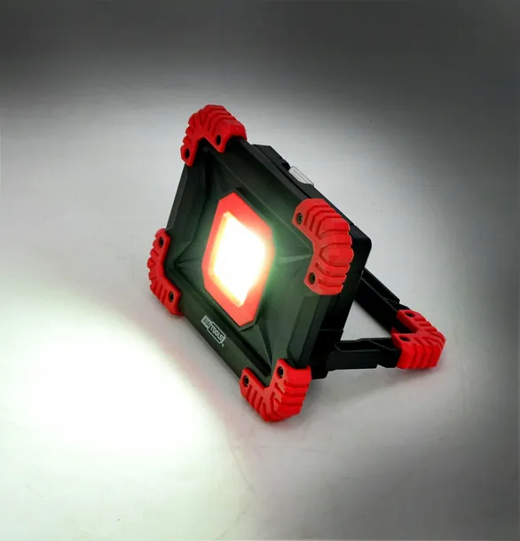 reflektor-akumulatorowy-cob-led-20w-awtools-jasnosc-400-lm