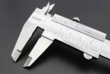 suwmiarka-analogowa-limit-150-mm-maksymalny-zakres-pomiaru-150-mm-kod-producenta-26700500