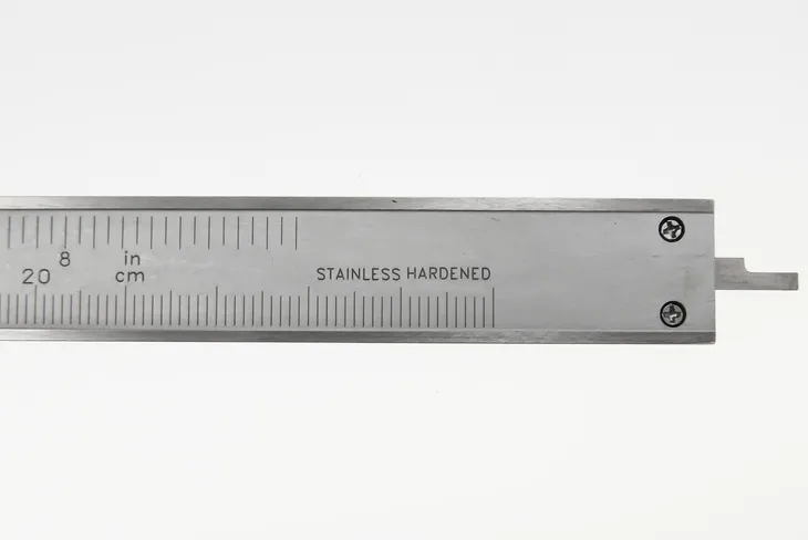 suwmiarka-analogowa-limit-200-mm-marka-limit