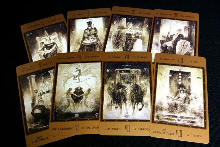 tarot-labirynth-fournier-rodzaj-podstawa