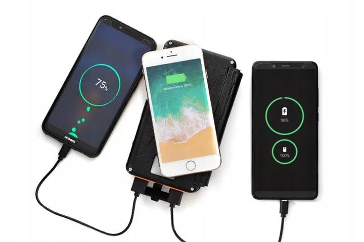 powerbank-solarny-kabel3w1-stan-nowy