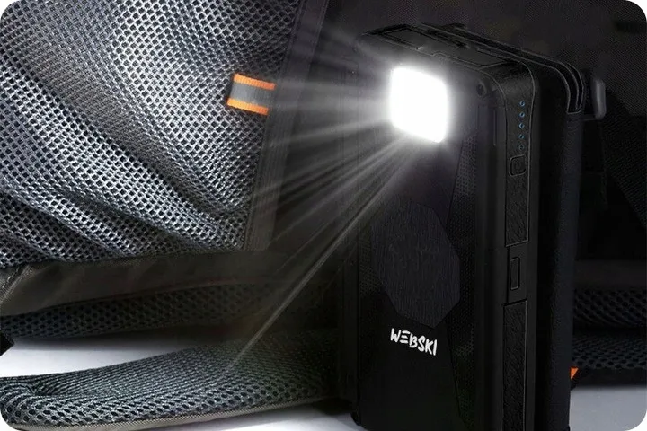 powerbank-solarny-kabel3w1-wysokosc-produktu-16-5-cm