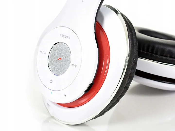 bezprzewodowe-sluchawki-bluetooth-do-pracy-rodzaj-sluchawek-nauszne