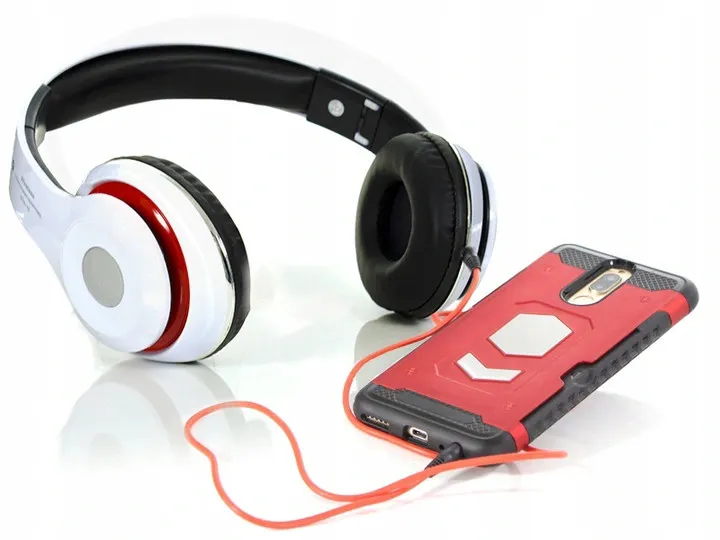 bezprzewodowe-sluchawki-bluetooth-do-pracy