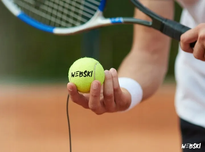 tennis-trainer-pilka-stan-nowy