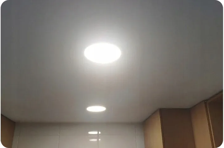 super-lampa-do-ogrodka-trwalosc-35000-h