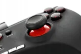 gamepad-na-telefon-do-gier-sposob-podlaczenia-przewodowy-bezprzewodowy