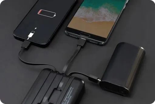 power-bank-z-ledami-material-obudowy-tworzywo-sztuczne