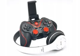 prezent-pod-choinke-gamepad-bluetooth-fun