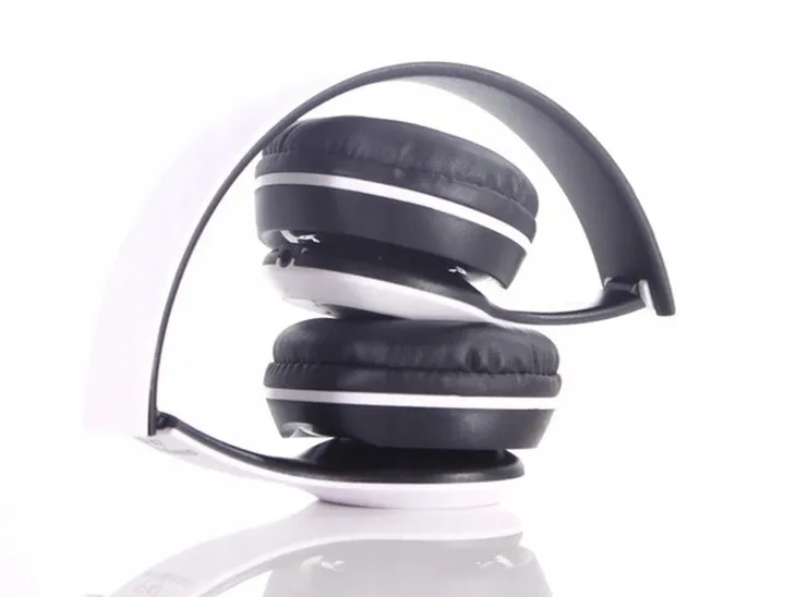 prezent-pod-choinke-gamepad-bluetooth-fun-kolor-wielokolorowy