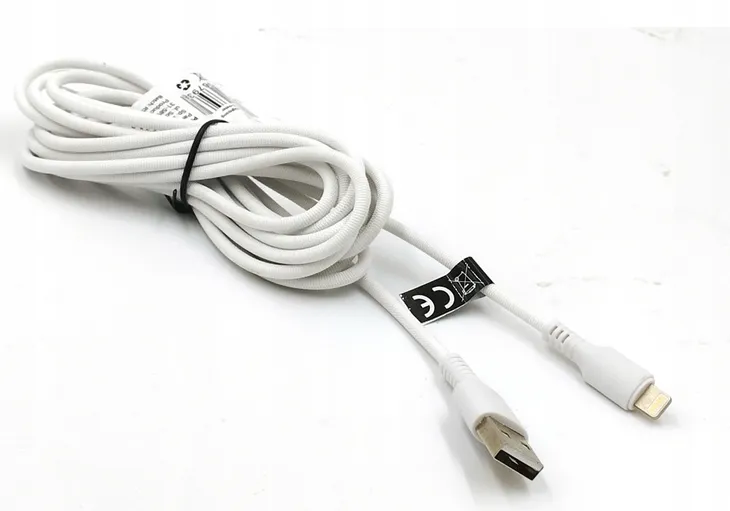 kabel-usb-3metry-ladowarki-dlugi-iphone-13pro-elementy-zestawu-kabel