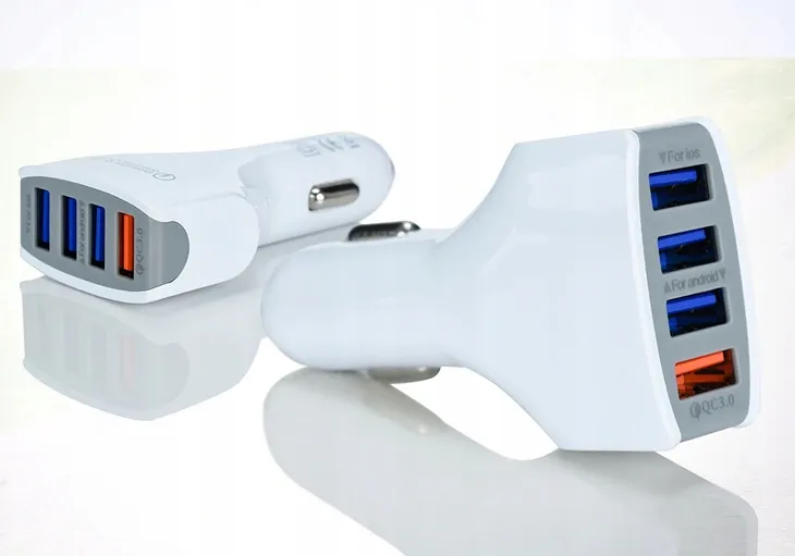 ladowarka-samochodowa-7-amper-4xusb-stan-nowy