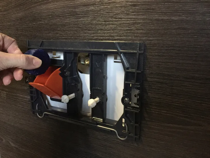 kostkarka-do-geberit-up320-sigma-wc-tabletki-clean-kod-producenta-42-43-128