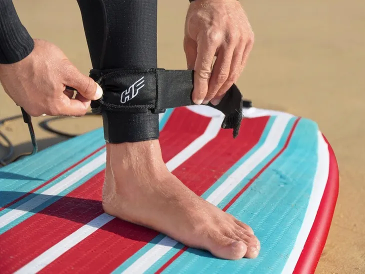 nadmuchiwana-deska-sup-hydro-force-compact-surf-8-waga-z-opakowaniem-10-kg-plec-produkt-uniseks