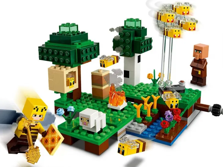 lego-21165-minecraft-pasieka-bohater-minecraft