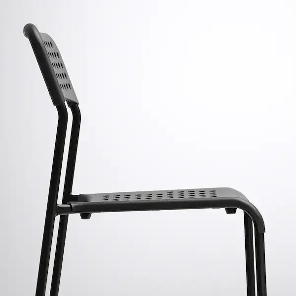 ikea-adde-krzeslo-czarny-rodzaj-nog-proste