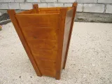 donica-13-e-50x50x60-stan-nowy-material-wykonania-drewno