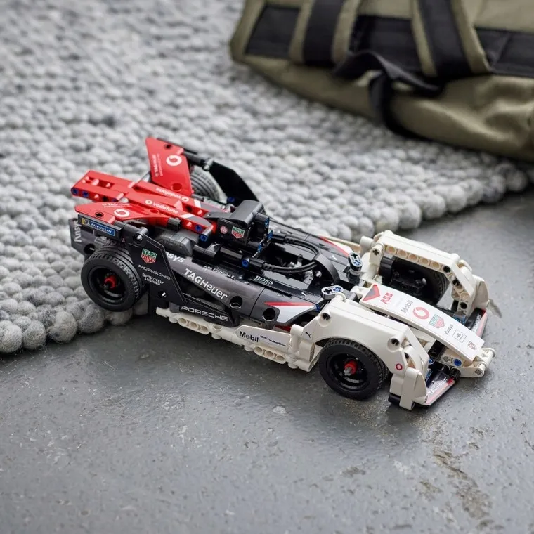 lego-technic-42137-formula-e-porsche-99x-electric-stan-nowy