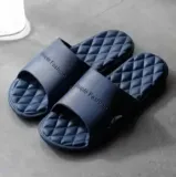 klapki-pod-prysznic-do-domu-marka-inna