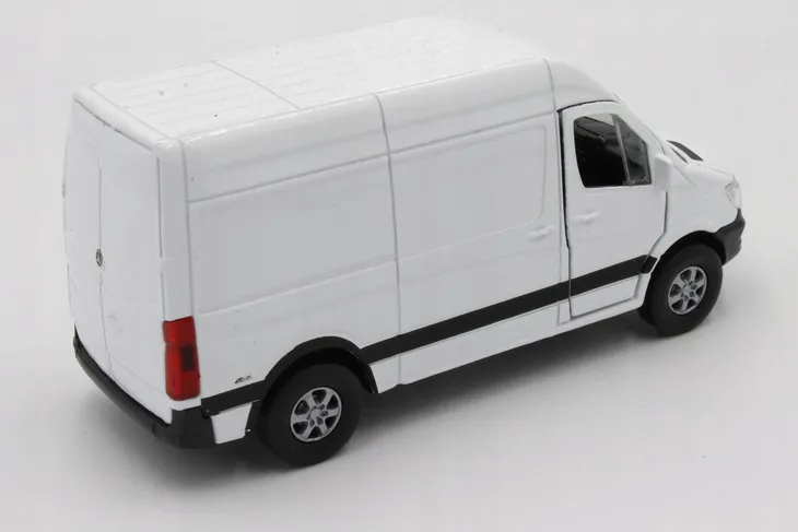 model-metalowy-mercedes-benz-sprinter-panel-van-model-mercedes-benz-sprinter-panel-van