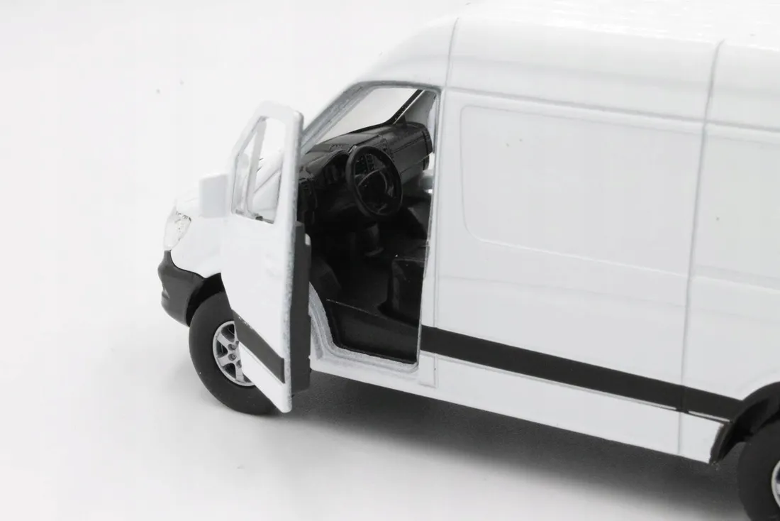 model-metalowy-mercedes-benz-sprinter-panel-van