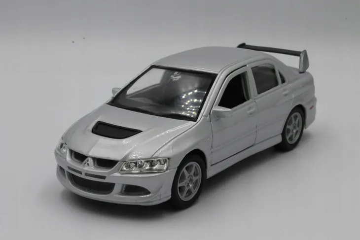 metalowe-auto-welly-mitsubishi-lancer-evolution-8-stan-nowy-marka-welly