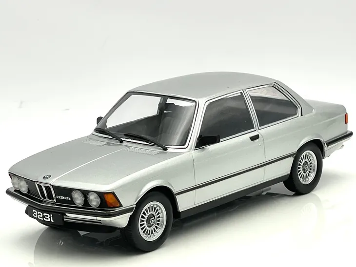 bmw-323i-e21-1978-silver-kk-scale-1-18-stan-nowy