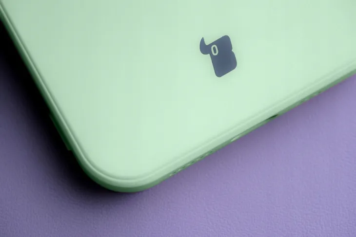 etui-bizon-case-do-iphone-14-pokrowiec-plecki-kolor-turkusowy