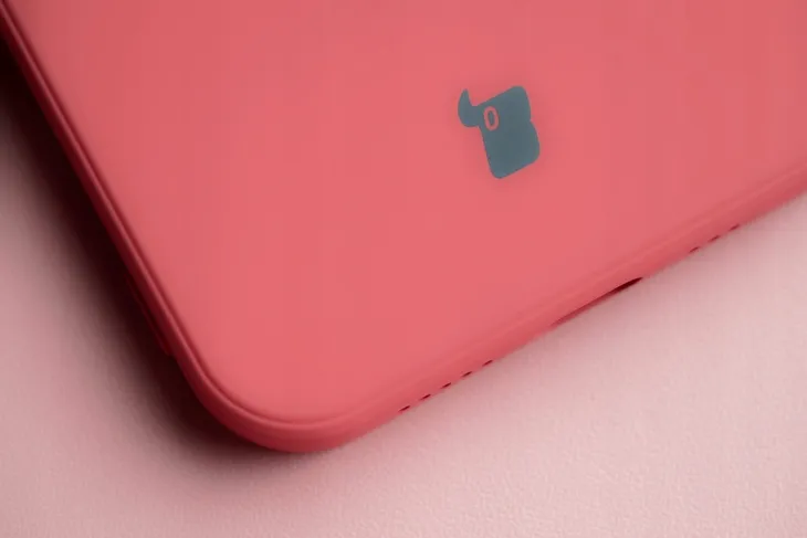 etui-bizon-case-do-iphone-14-pro-pokrowiec-plecki-kolor-rozowy
